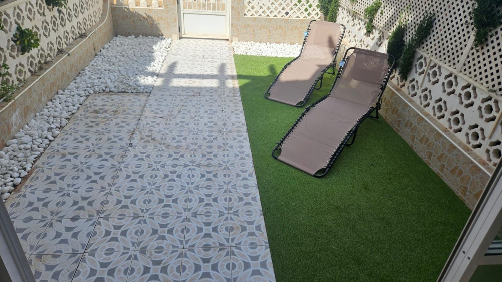 Sale - Town house -
La Mata