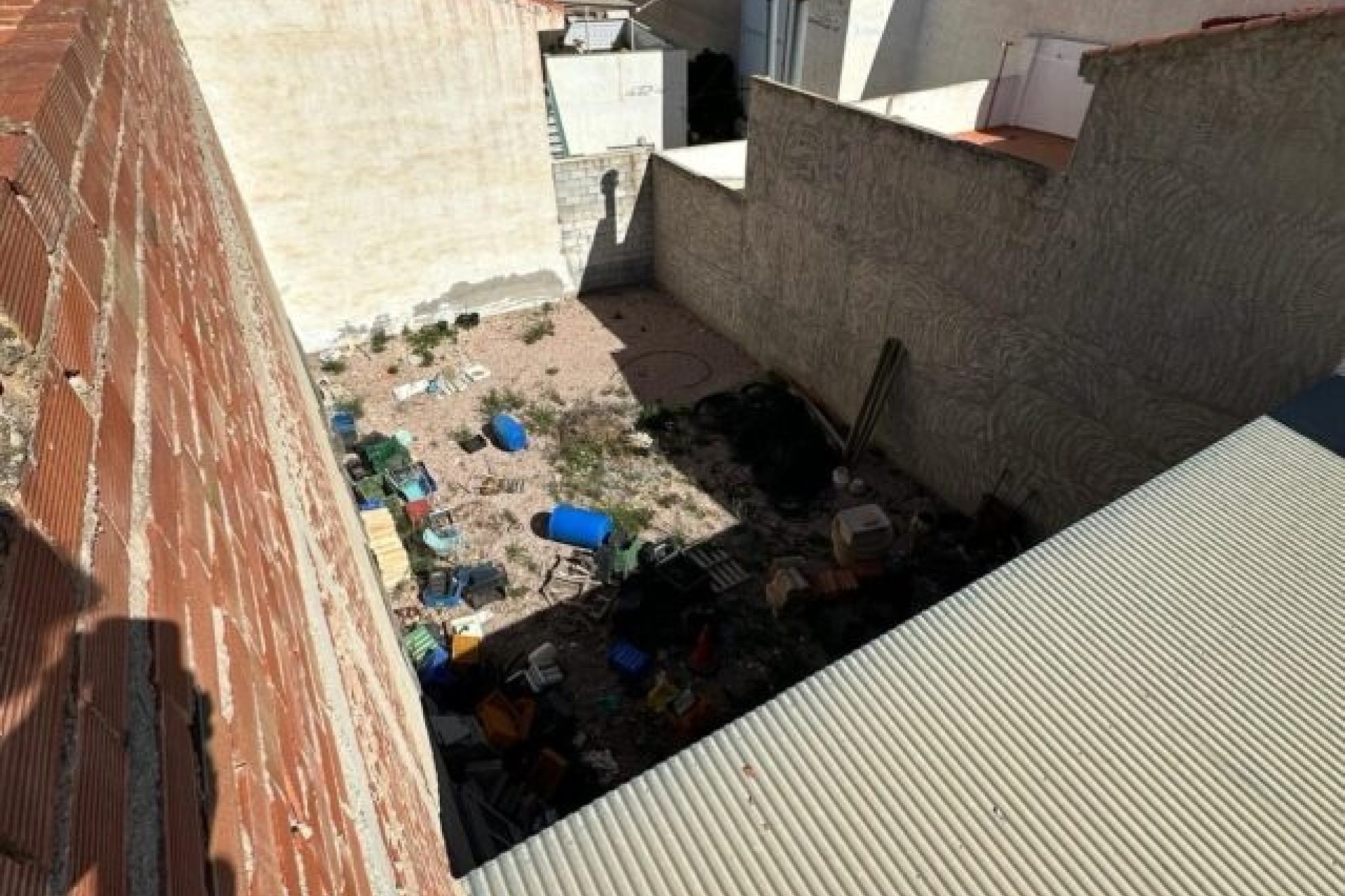 Sale - Town house -
La Romana