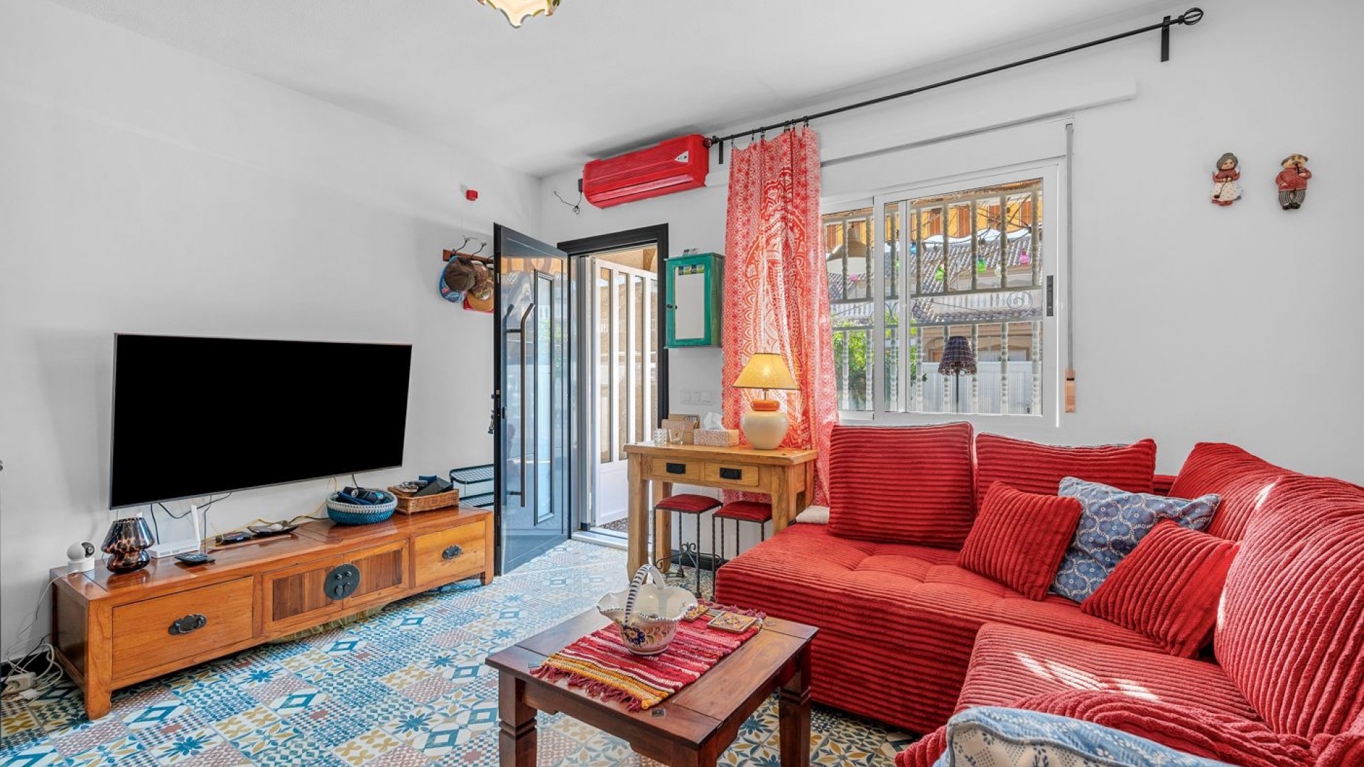 Sale - Town house -
Los Alcazares