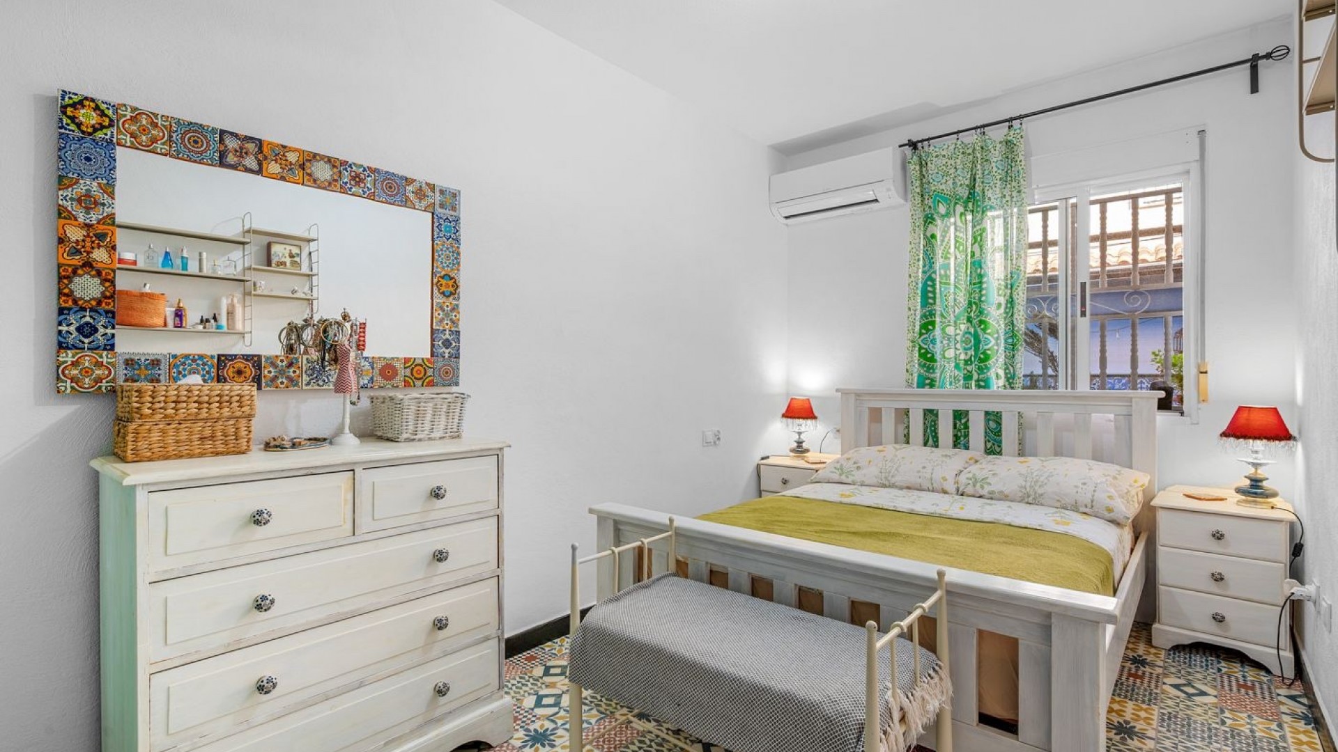 Sale - Town house -
Los Alcazares