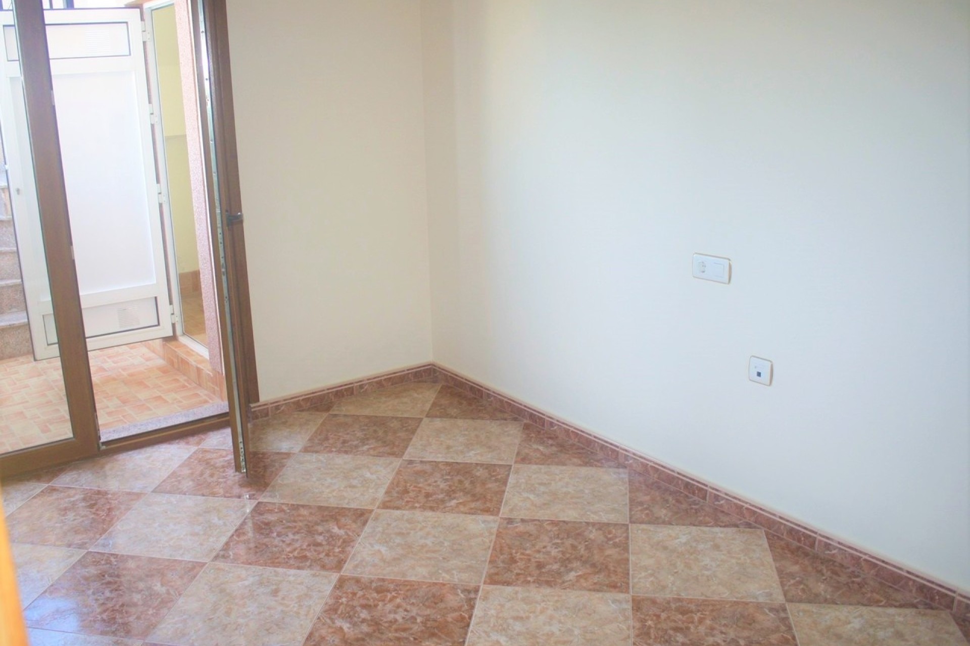 Sale - Town house -
Los Altos - Costa Blanca