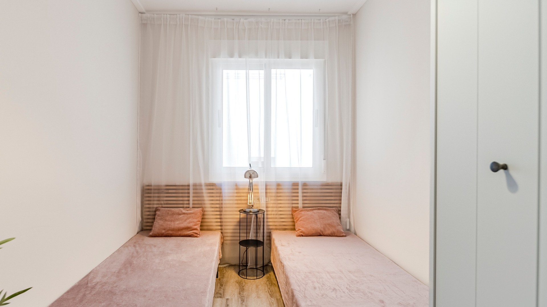 Sale - Town house -
Los Balcones - Los Altos del Edén - Los Balcones