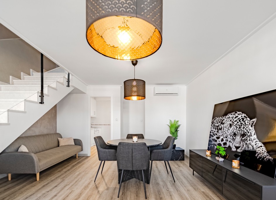 Sale - Town house -
Los Balcones - Los Altos del Edén - Los Balcones