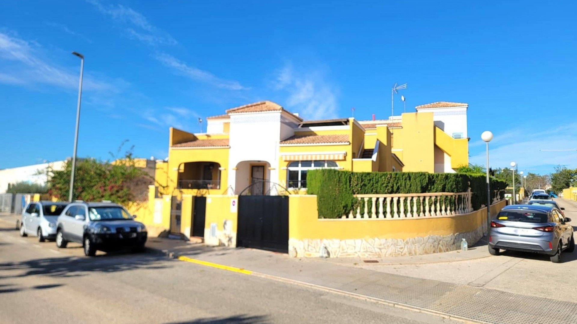 Sale - Town house -
Los Montesinos - Los Montesinos - Urb. La Herrada