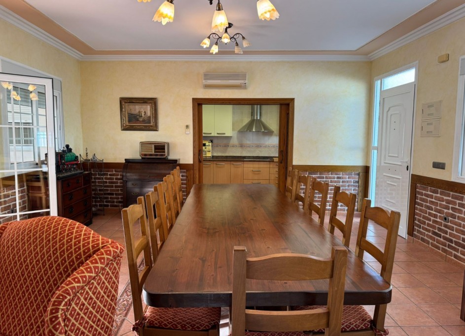 Sale - Town house -
Los Montesinos