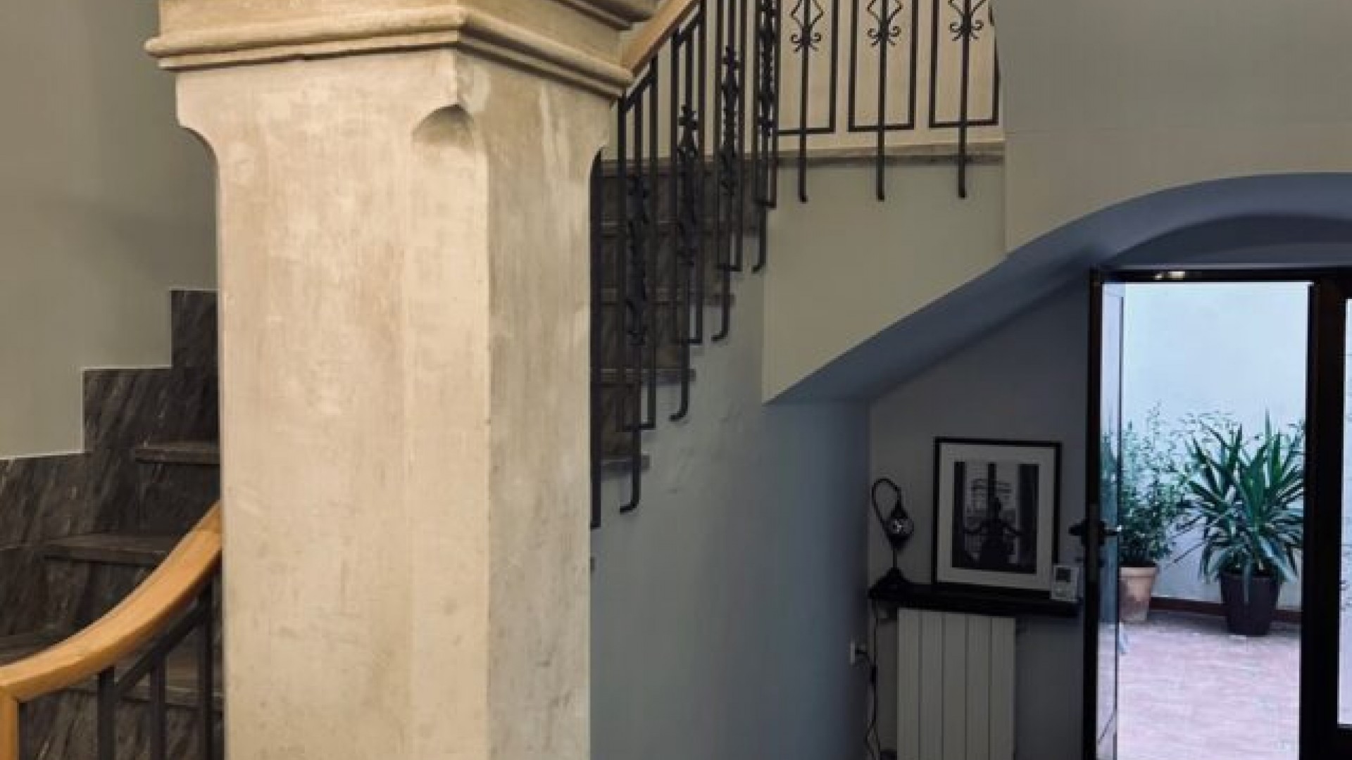 Sale - Town house -
Monóvar