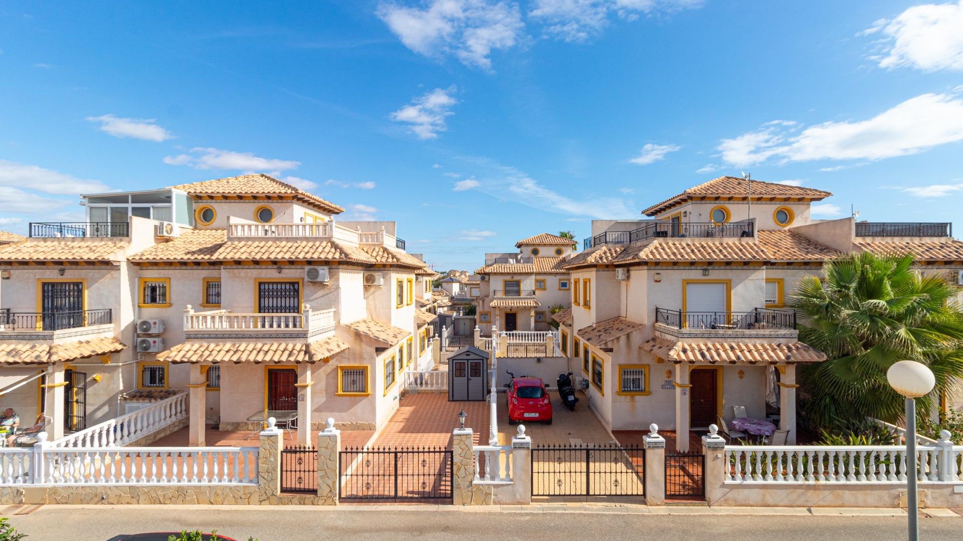 Sale - Town house -
Orihuela Costa - Cabo Roig