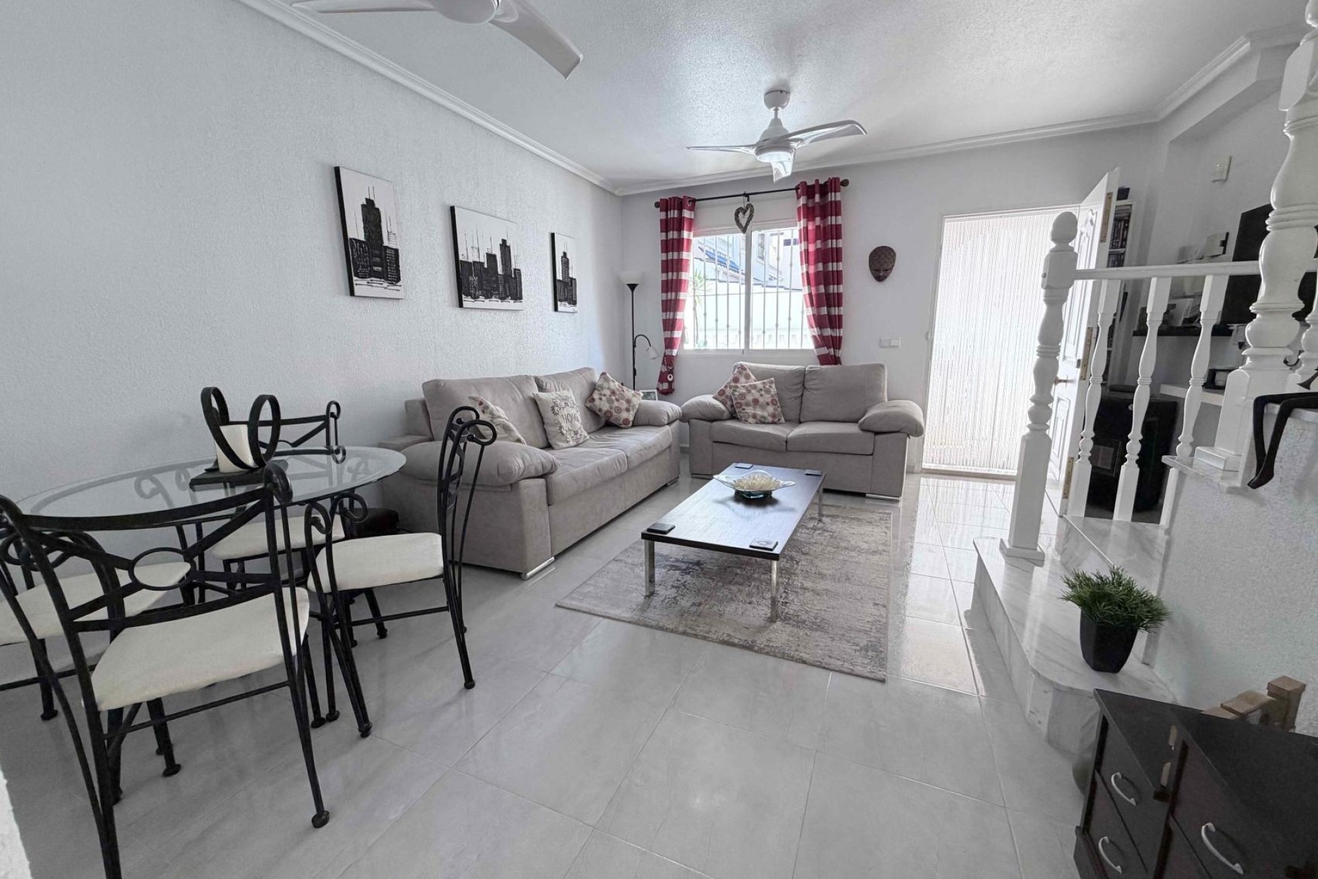 Sale - Town house -
Orihuela Costa - Costa Blanca