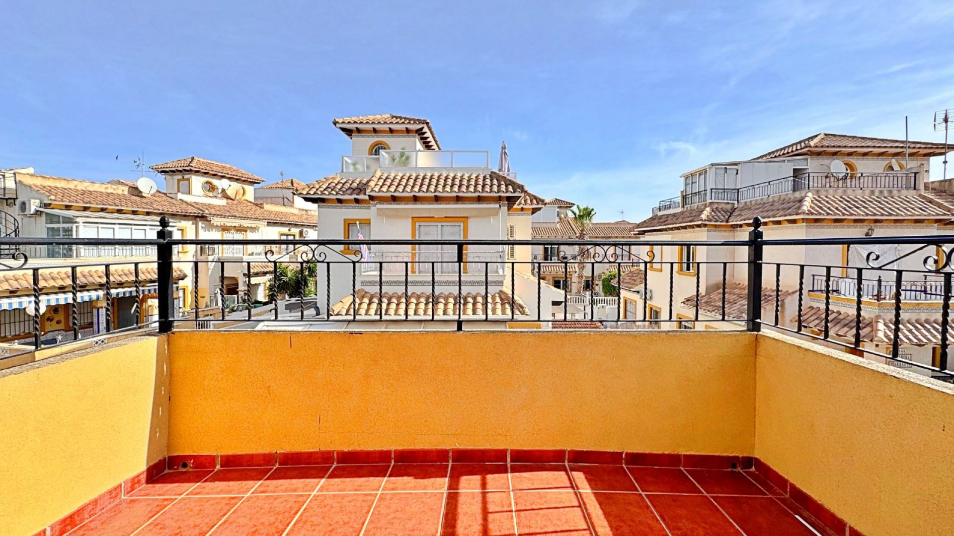 Sale - Town house -
Orihuela Costa - La Campana