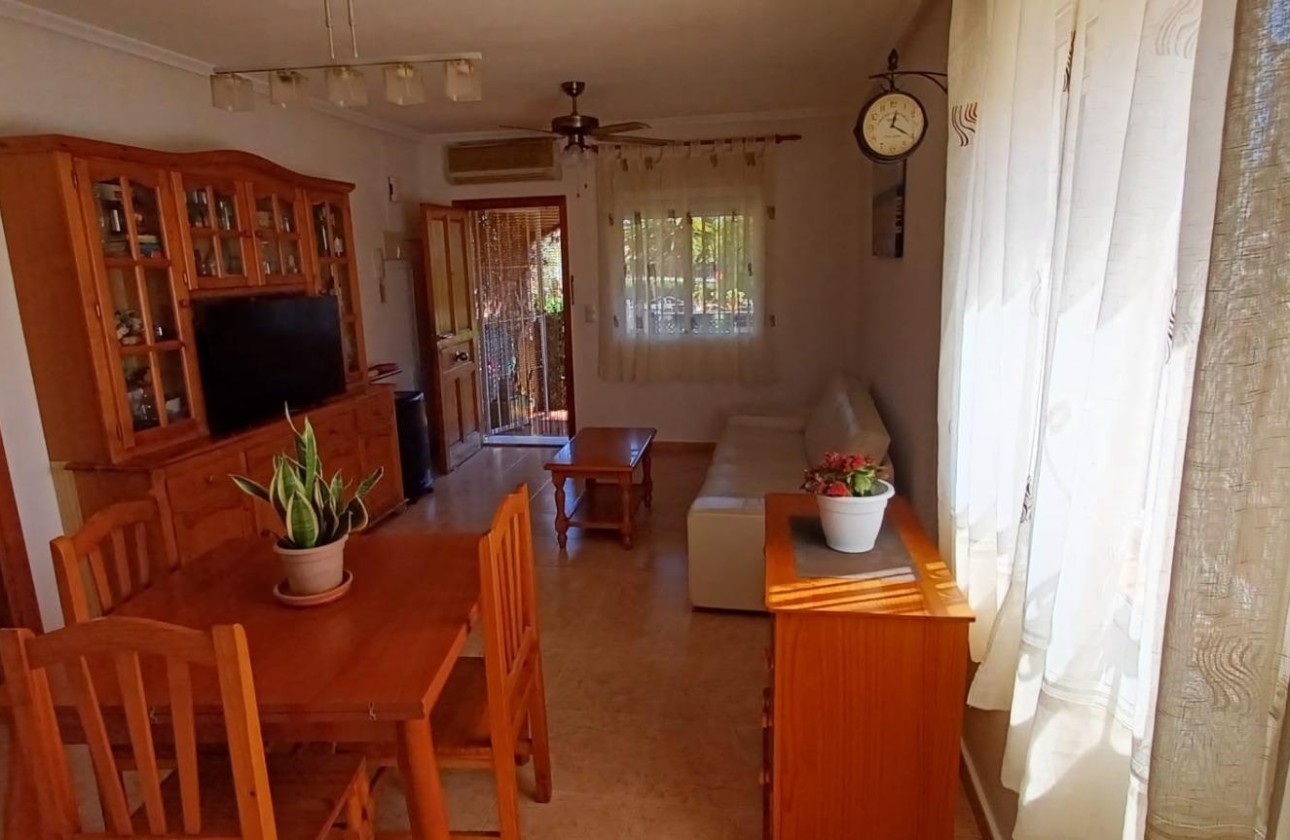 Sale - Town house -
Orihuela Costa - La Chismosa