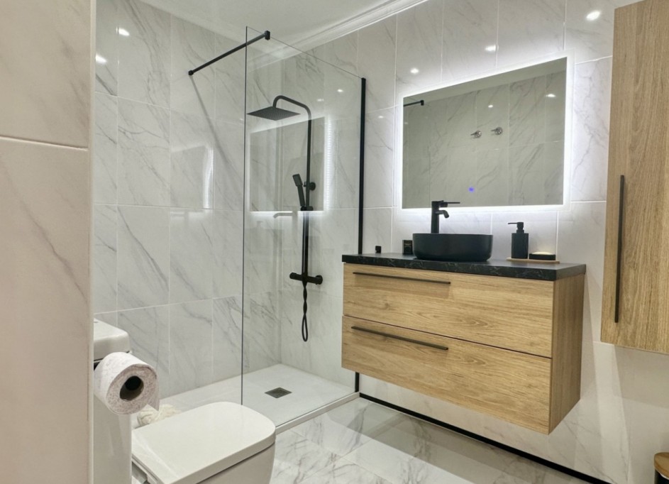 Sale - Town house -
Orihuela Costa - La Florida