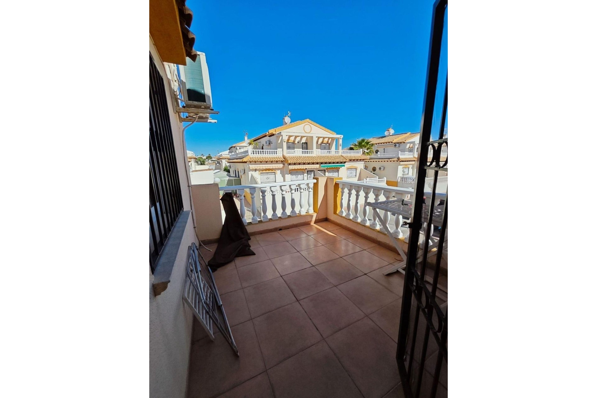 Sale - Town house -
Orihuela Costa - La Florida