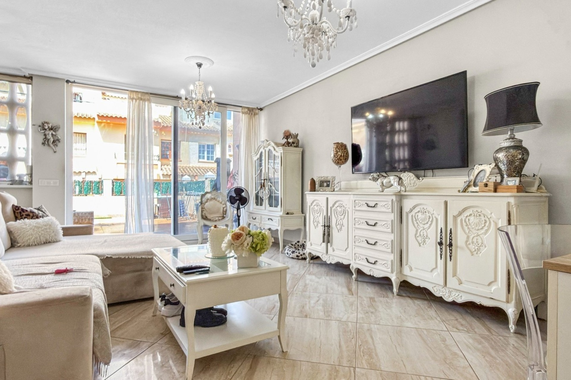 Sale - Town house -
Orihuela Costa - La Florida