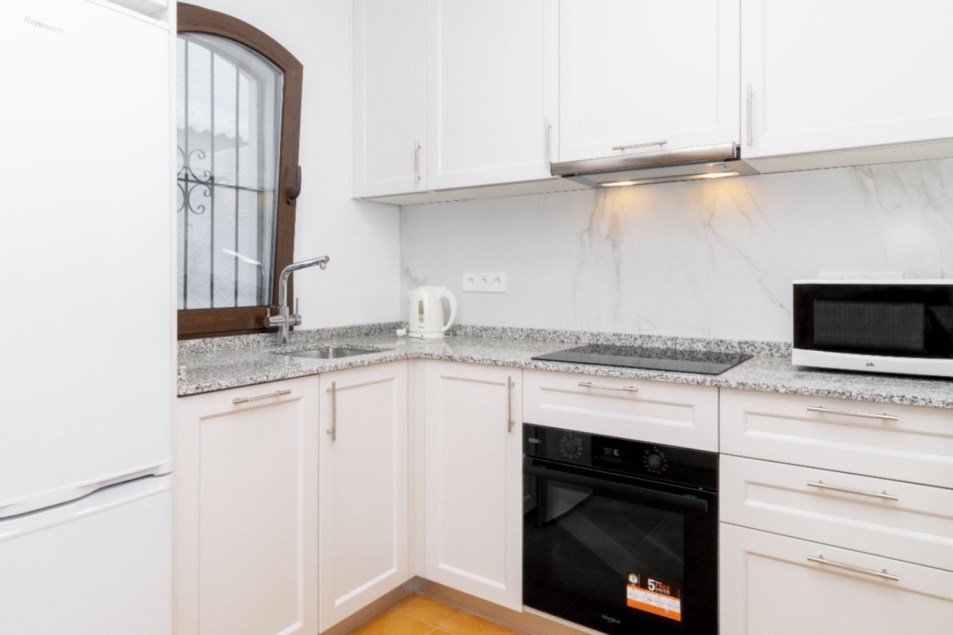 Sale - Town house -
Orihuela Costa - La Zenia