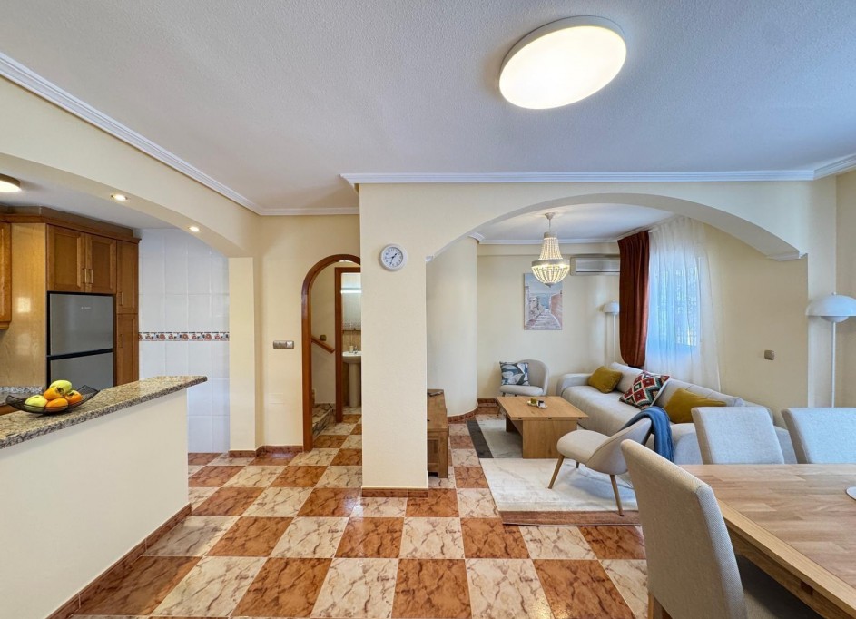 Sale - Town house -
Orihuela Costa - Lomas de Cabo Roig-Los Dolses