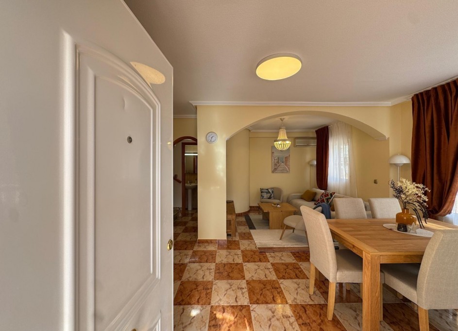 Sale - Town house -
Orihuela Costa - Lomas de Cabo Roig-Los Dolses