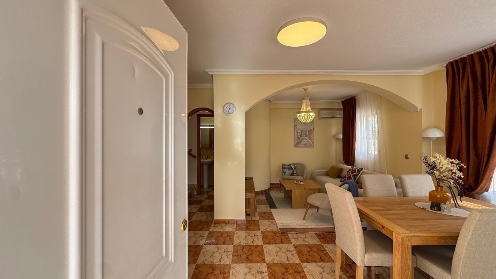 Sale - Town house -
Orihuela Costa - Lomas de Cabo Roig-Los Dolses