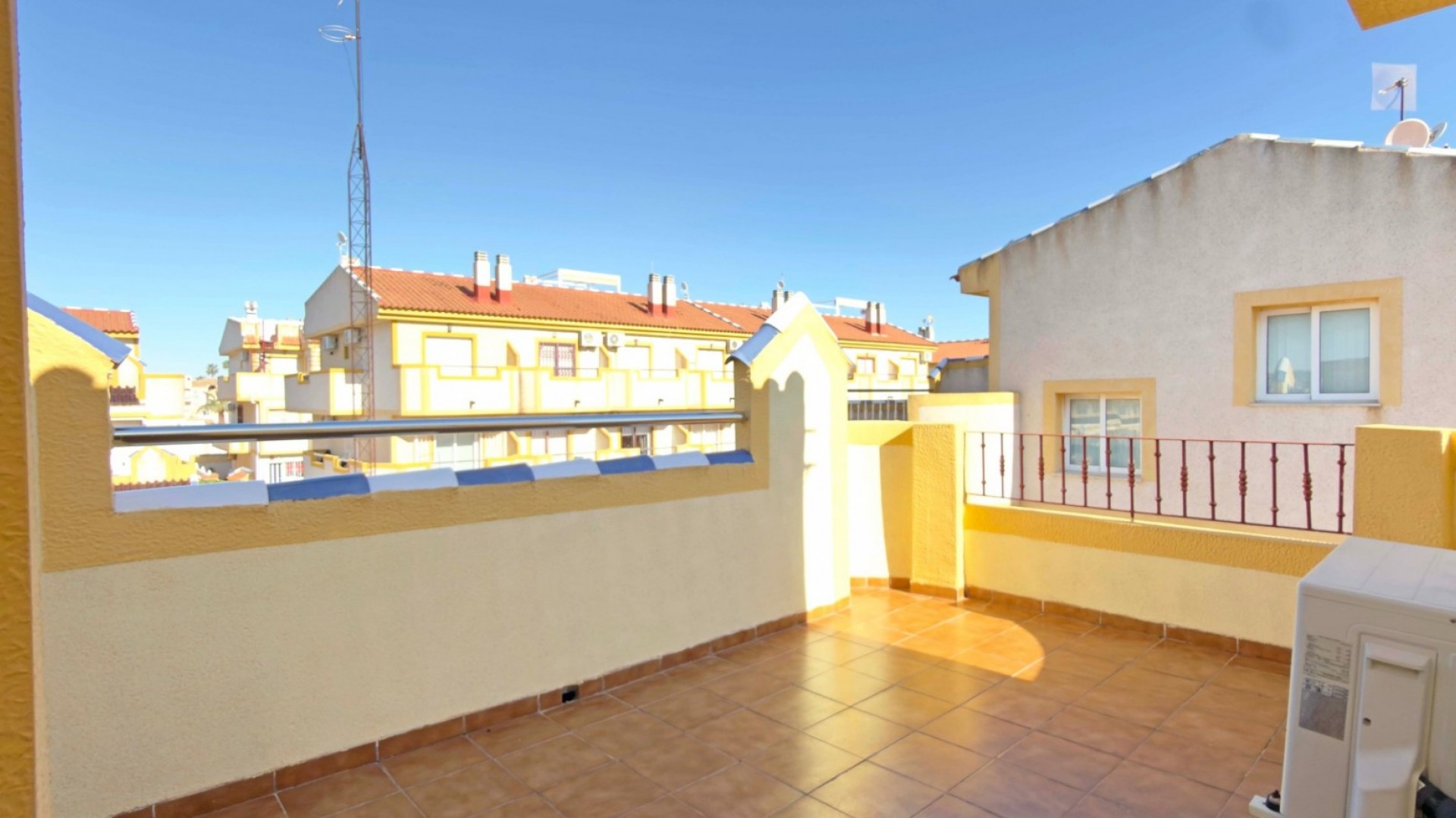 Sale - Town house -
Orihuela Costa - Los Altos