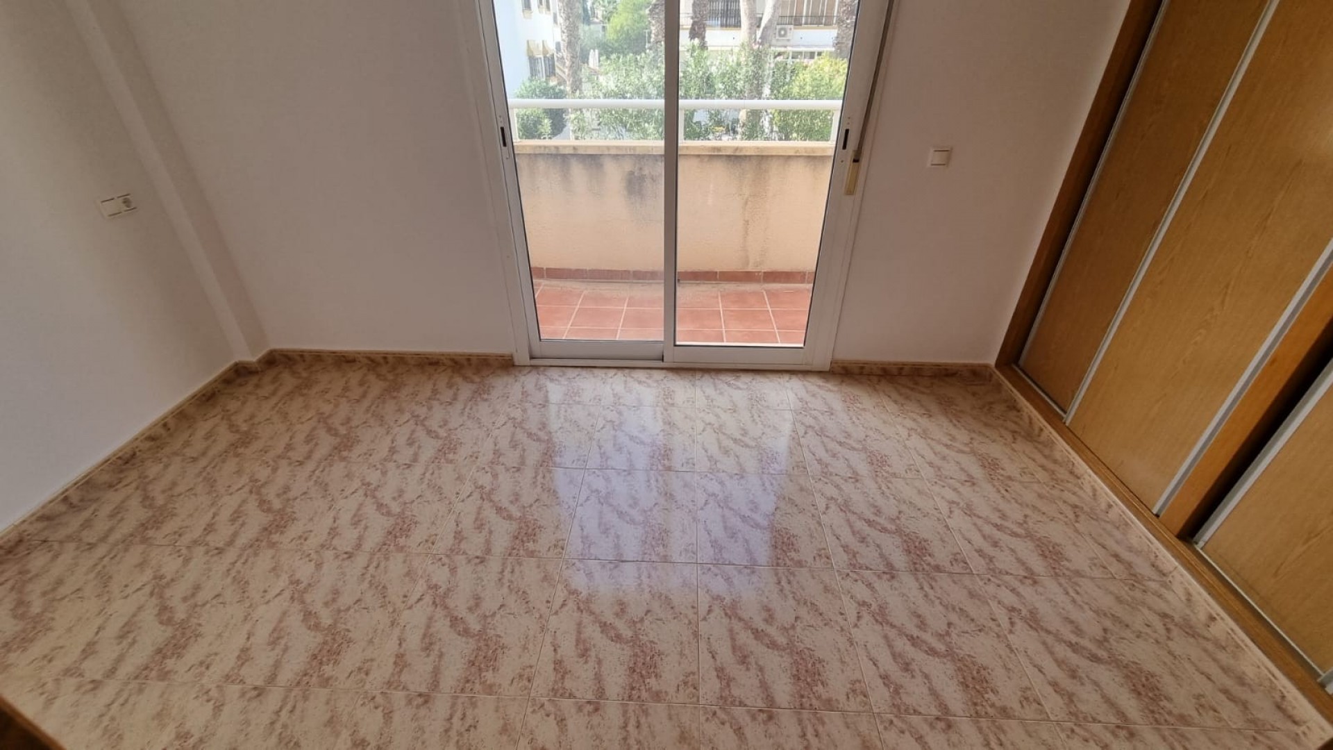 Sale - Town house -
Orihuela Costa - Los Dolses
