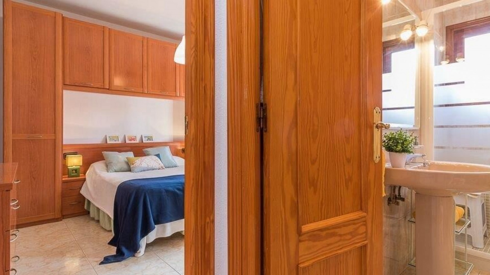 Sale - Town house -
Orihuela Costa - Playa Flamenca