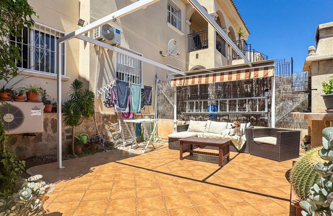 Sale - Town house -
Orihuela Costa - Playa Flamenca