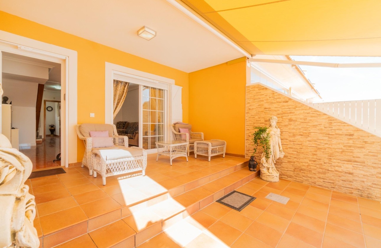 Sale - Town house -
Orihuela Costa - Villamartin