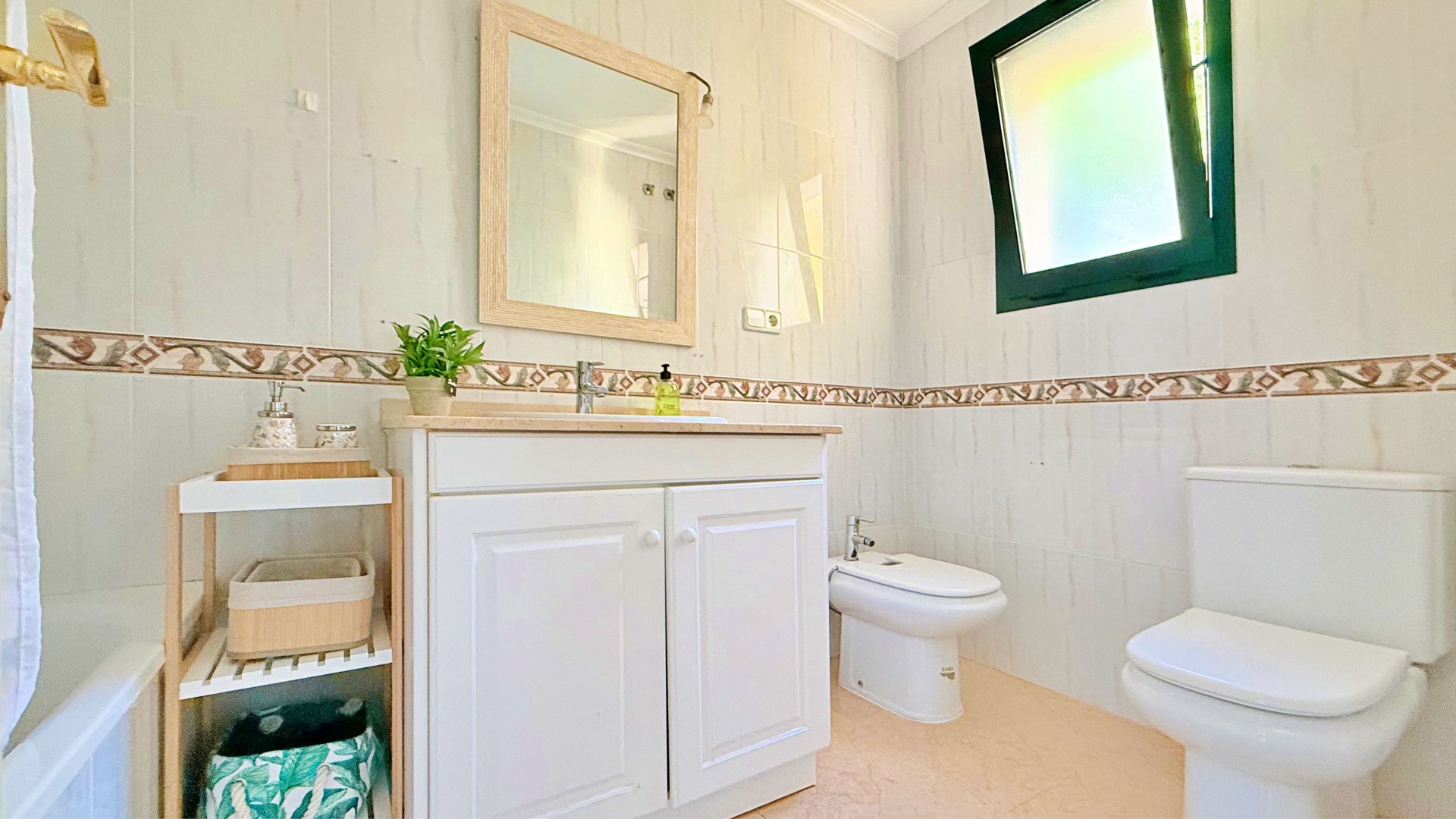 Sale - Town house -
Orihuela - Orihuela Costa