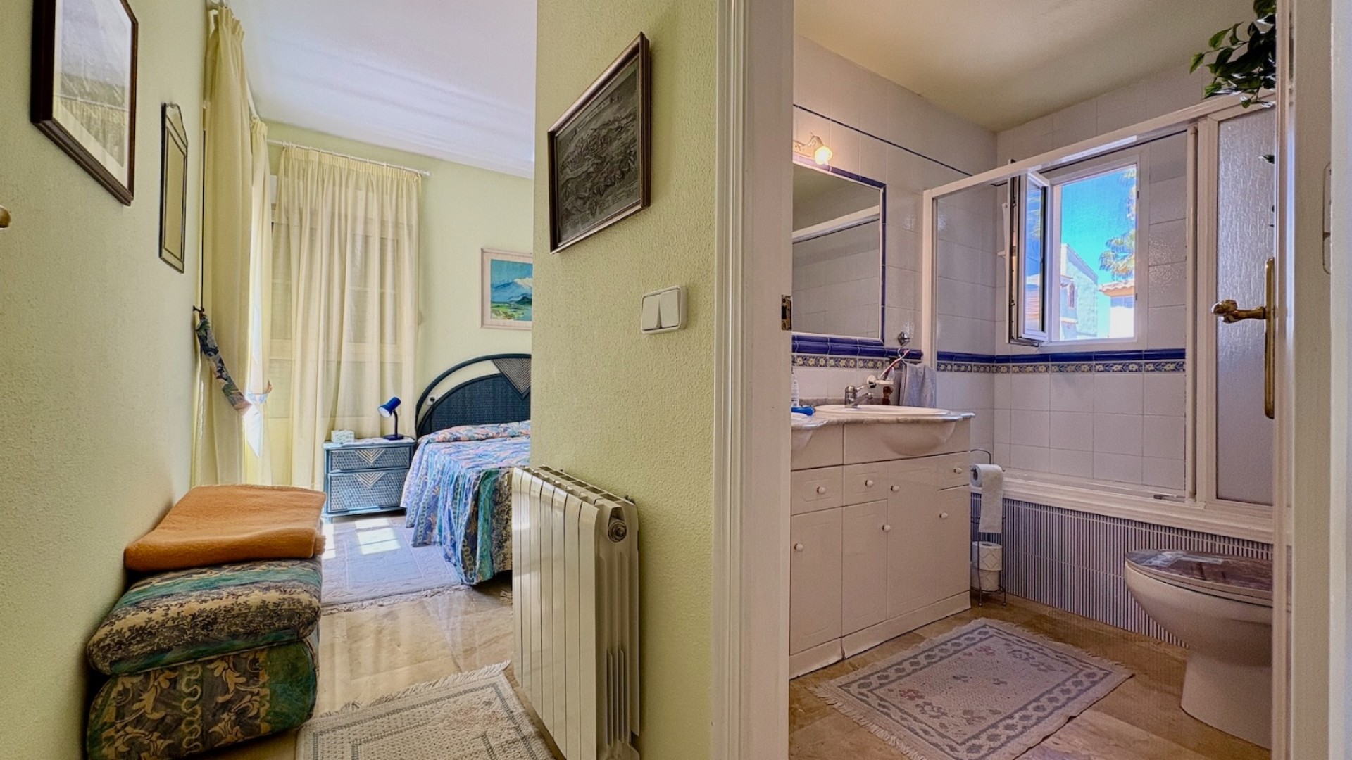 Sale - Town house -
Orihuela - Villamartin