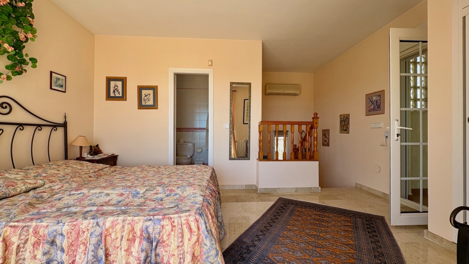 Sale - Town house -
Orihuela - Villamartin