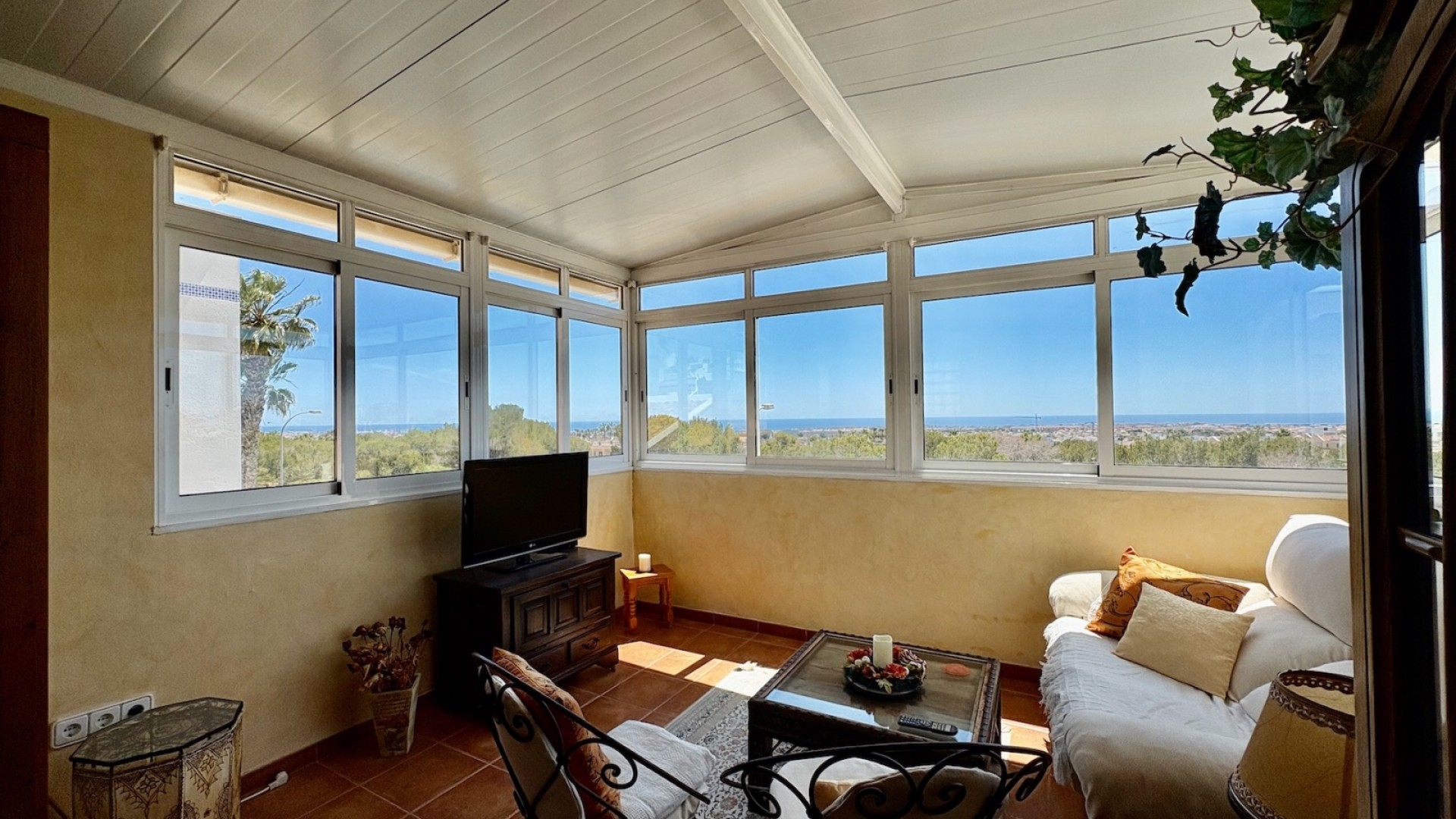 Sale - Town house -
Orihuela - Villamartin