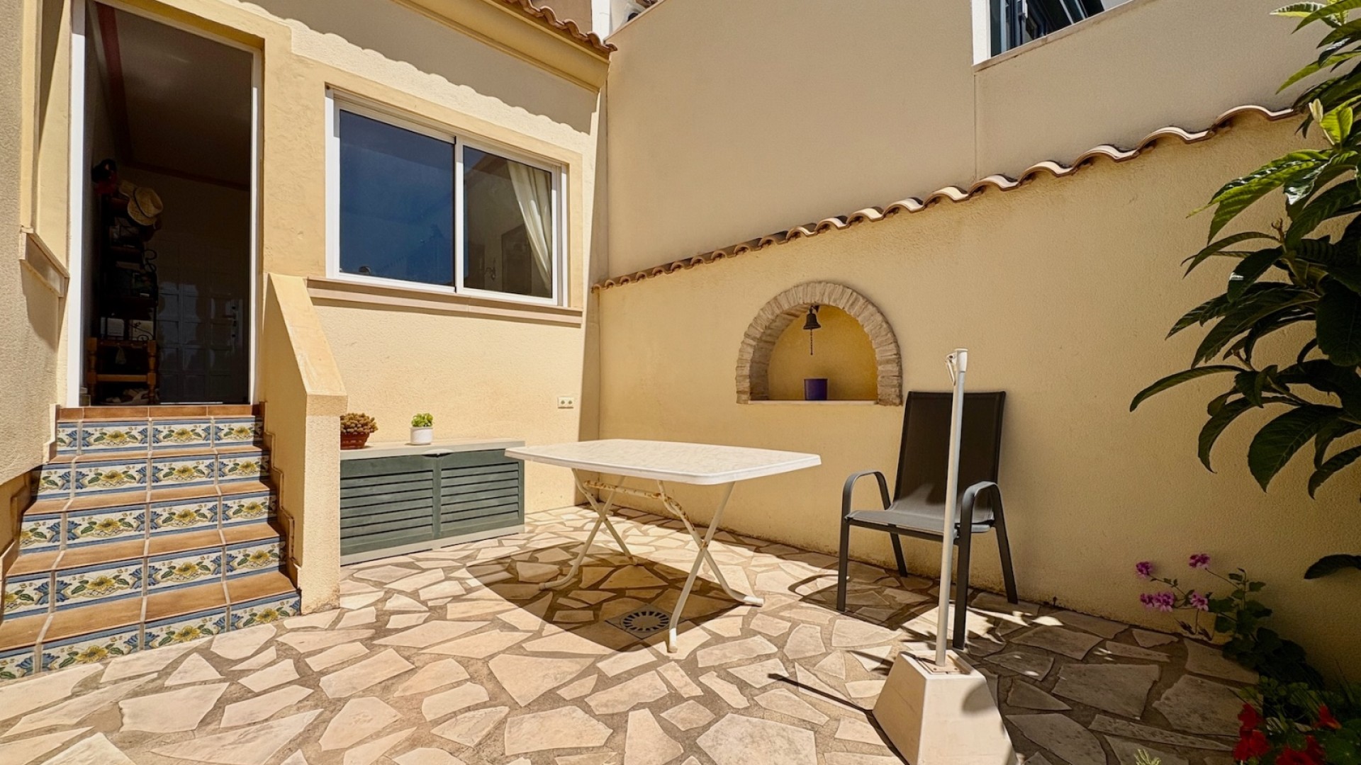 Sale - Town house -
Orihuela - Villamartin