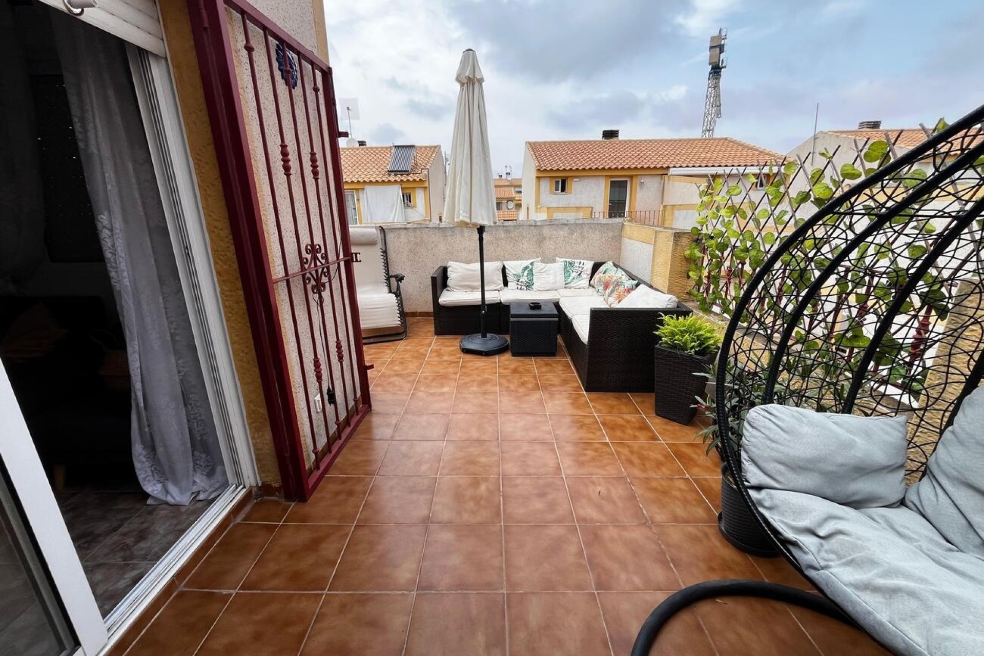 Sale - Town House Penthouse -
Torrevieja - La Florida