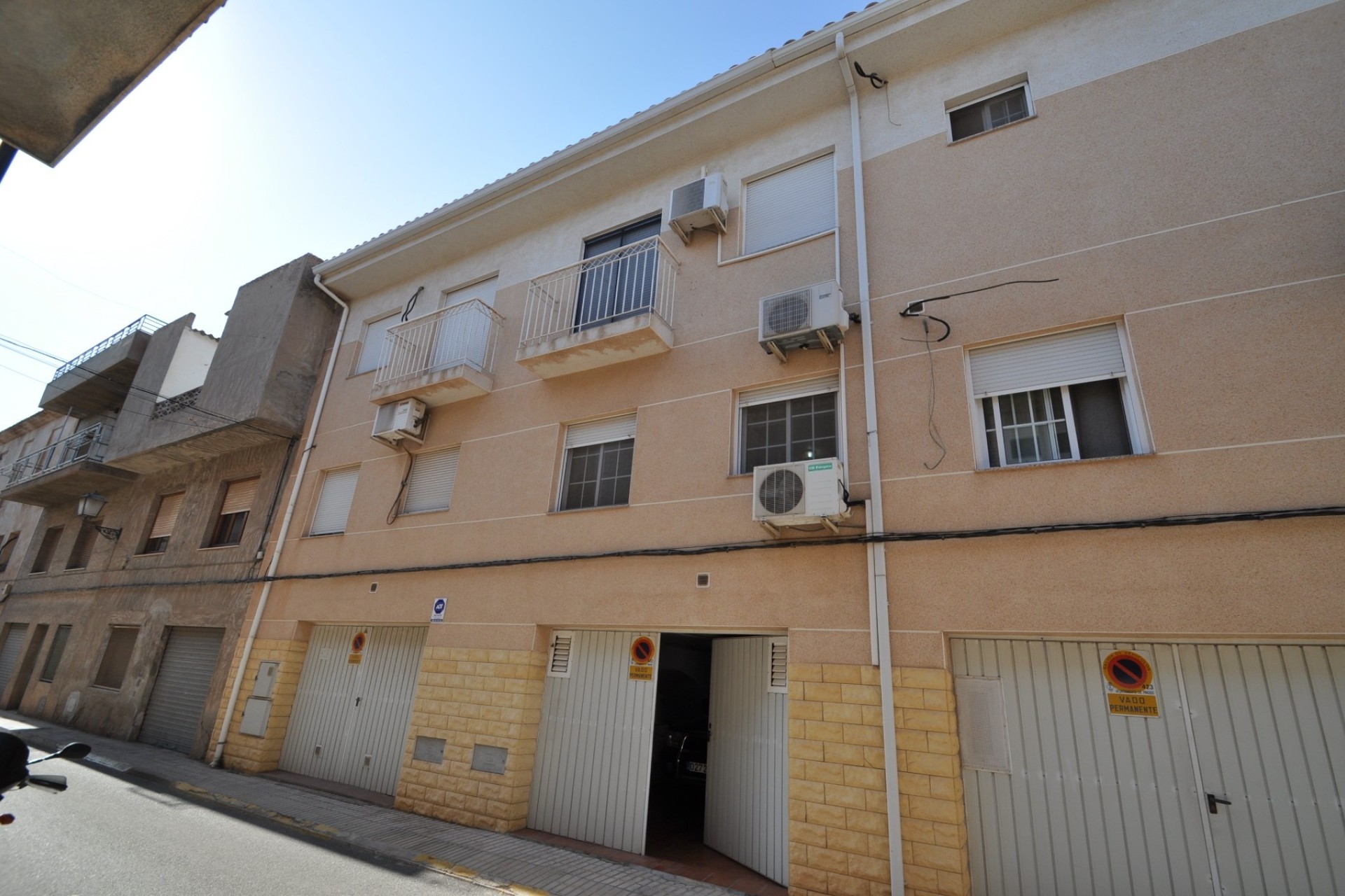 Sale - Town house -
Pinoso - Inland
