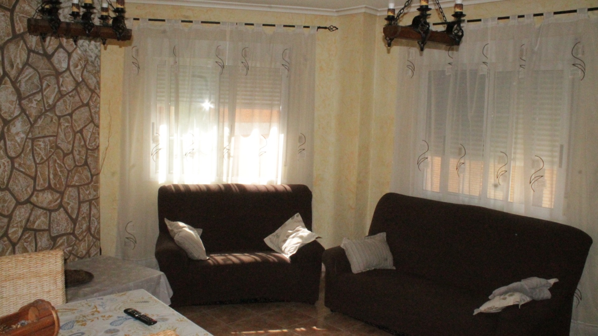 Sale - Town house -
Pinoso - Pinoso Alicante