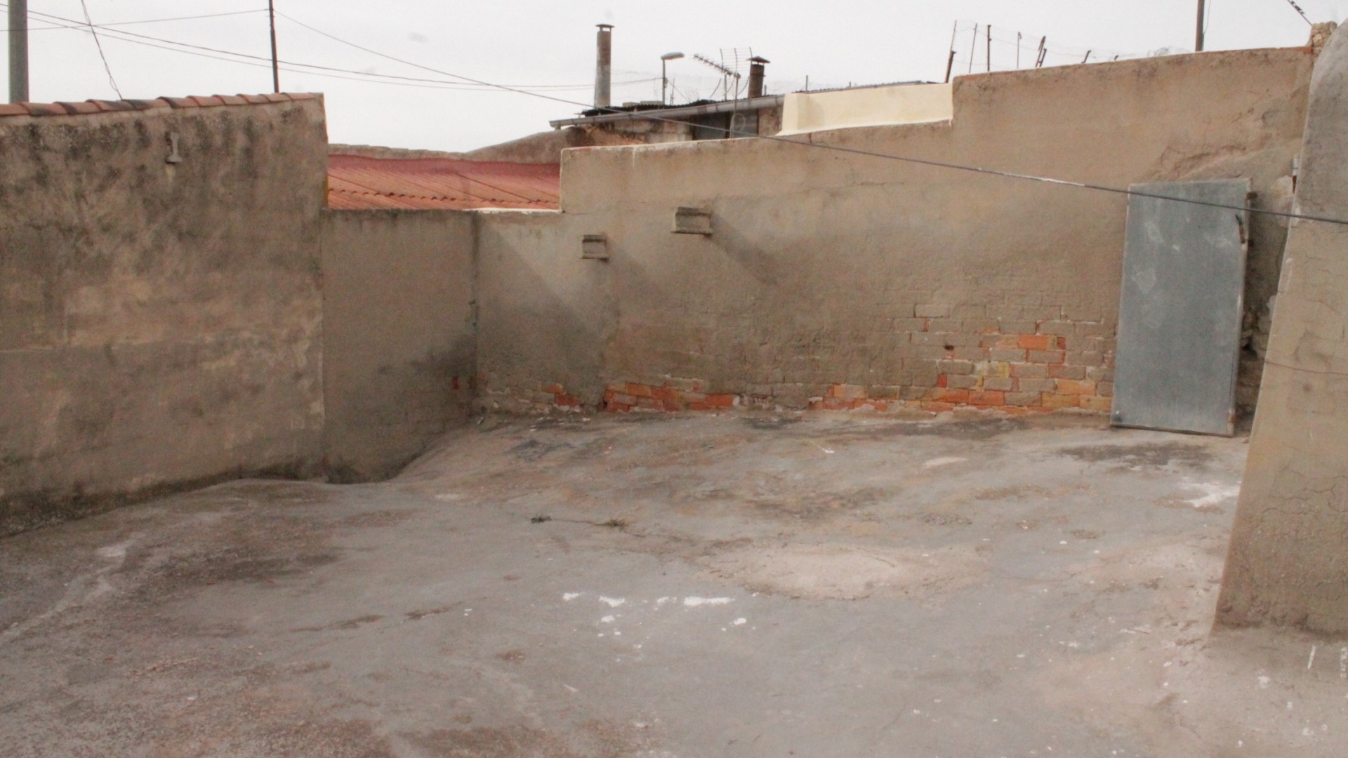 Sale - Town house -
Pinoso - Pinoso Alicante