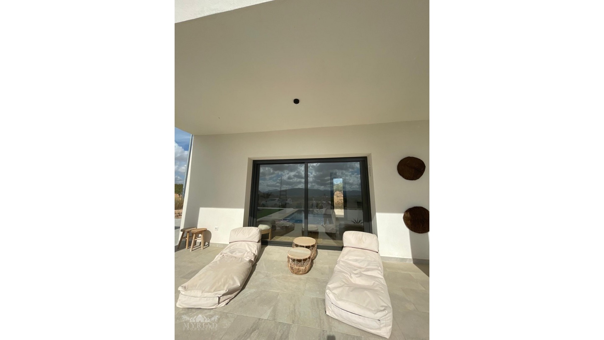 Sale - Town house -
Pinoso - Pinoso Alicante