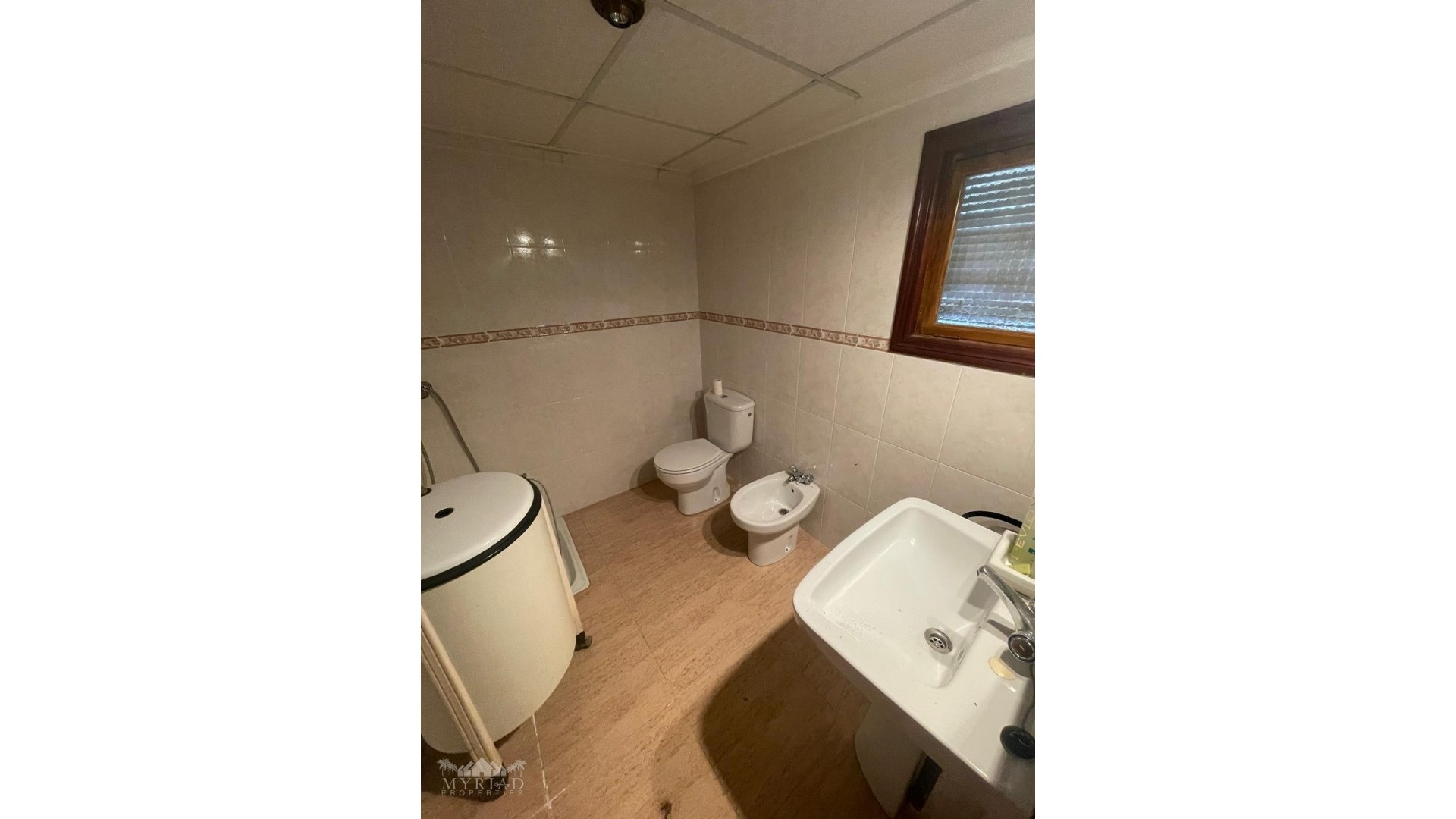 Sale - Town house -
Pinoso - Pinoso Alicante