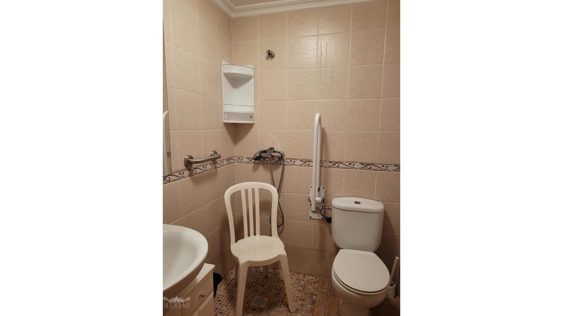 Sale - Town house -
Pinoso - Pinoso Alicante
