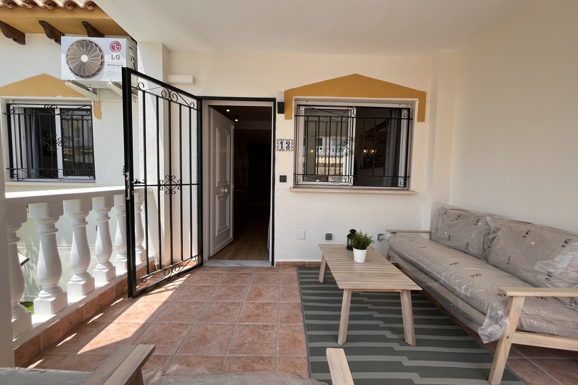 Sale - Town house -
Playa Flamenca - Costa Blanca