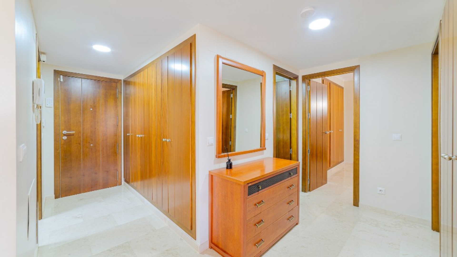 Sale - Town house -
Punta Prima