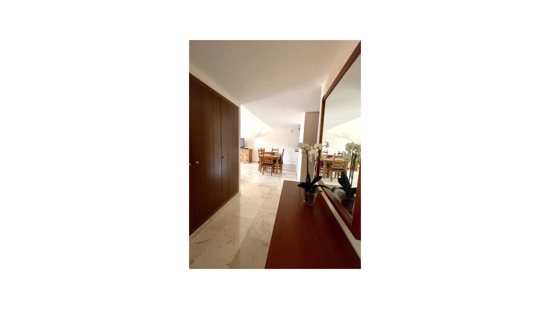 Sale - Town house -
Punta Prima