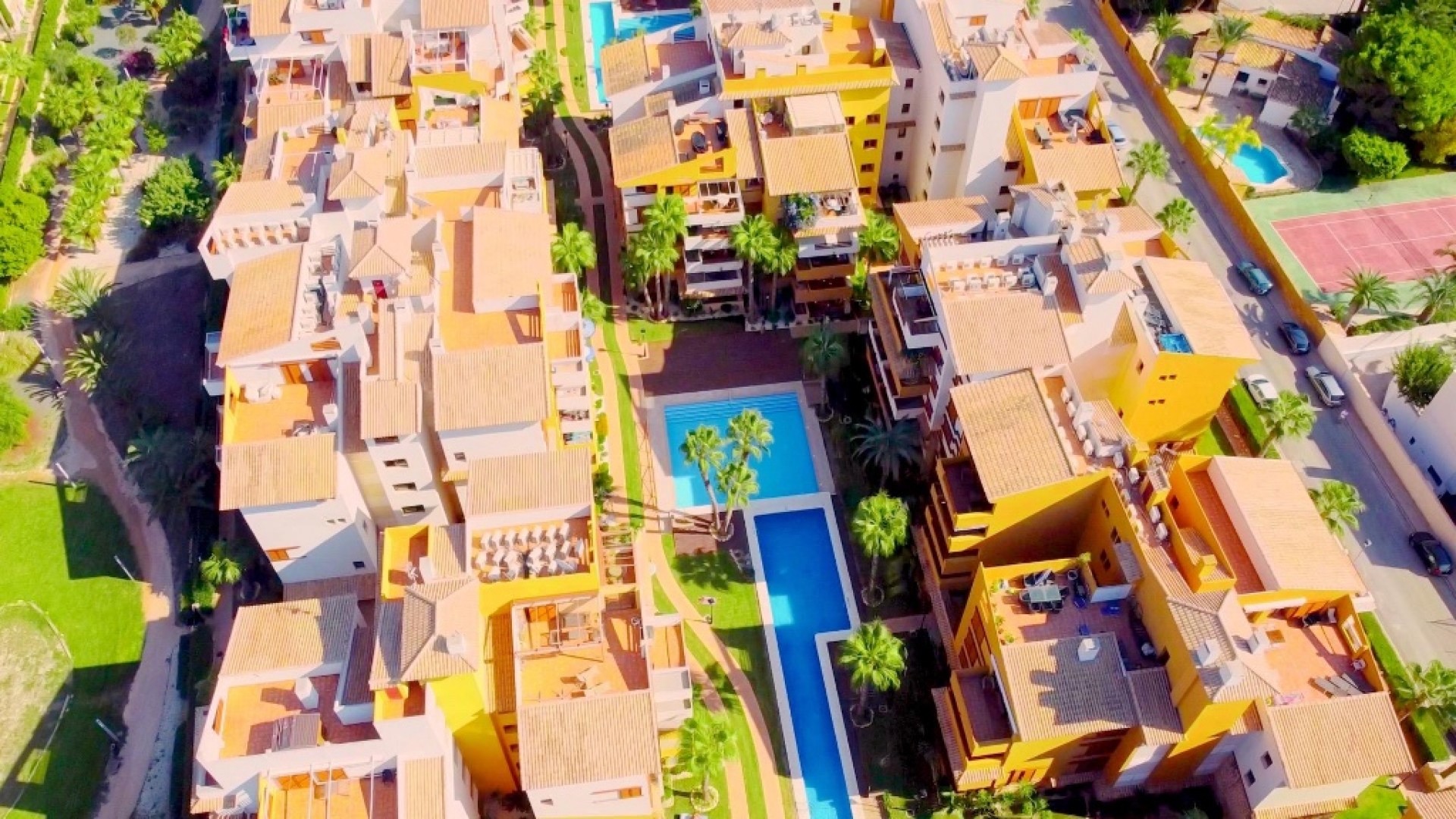 Sale - Town house -
Punta Prima