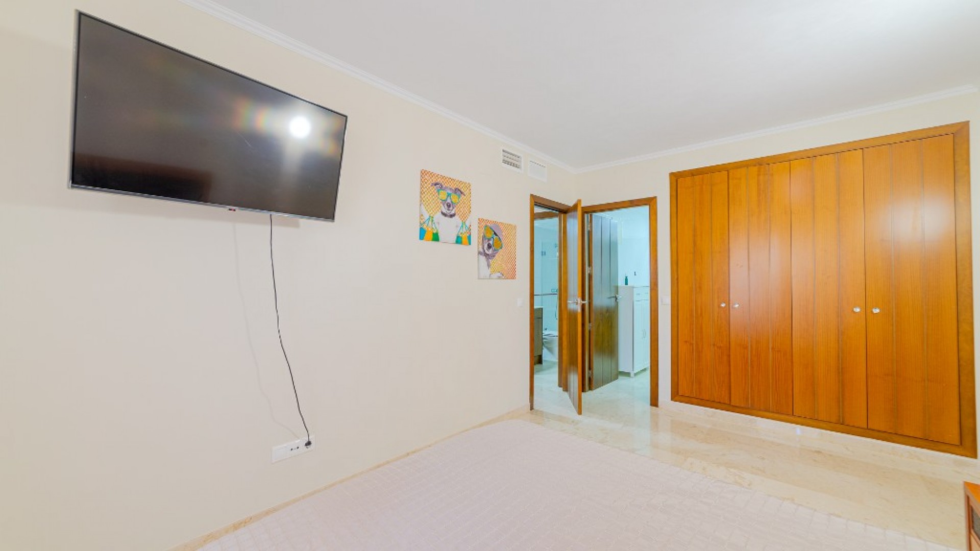 Sale - Town house -
Punta Prima