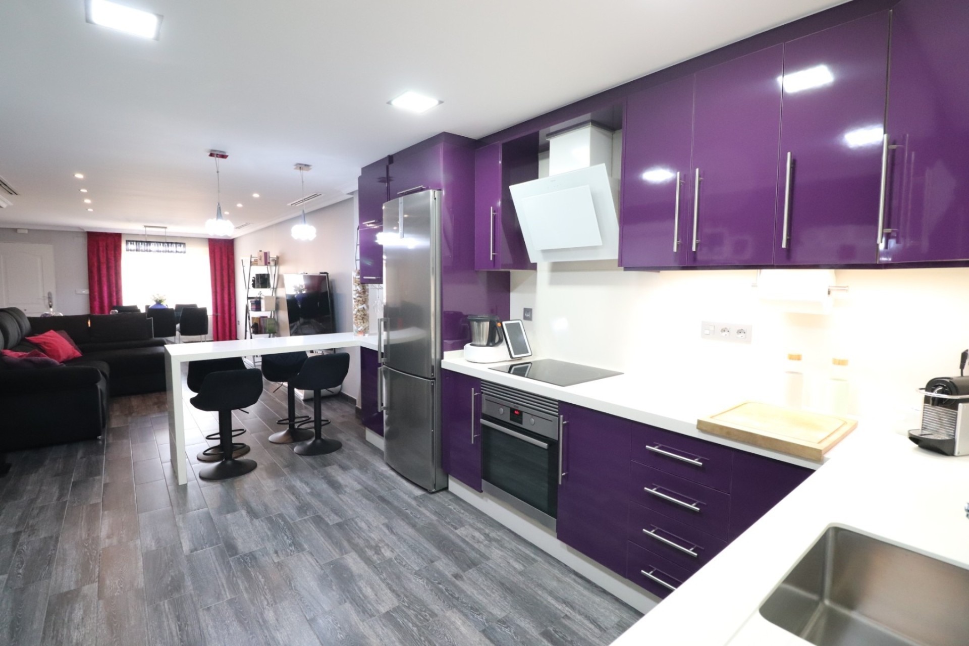 Sale - Town house -
Redovan - Redovan - Town