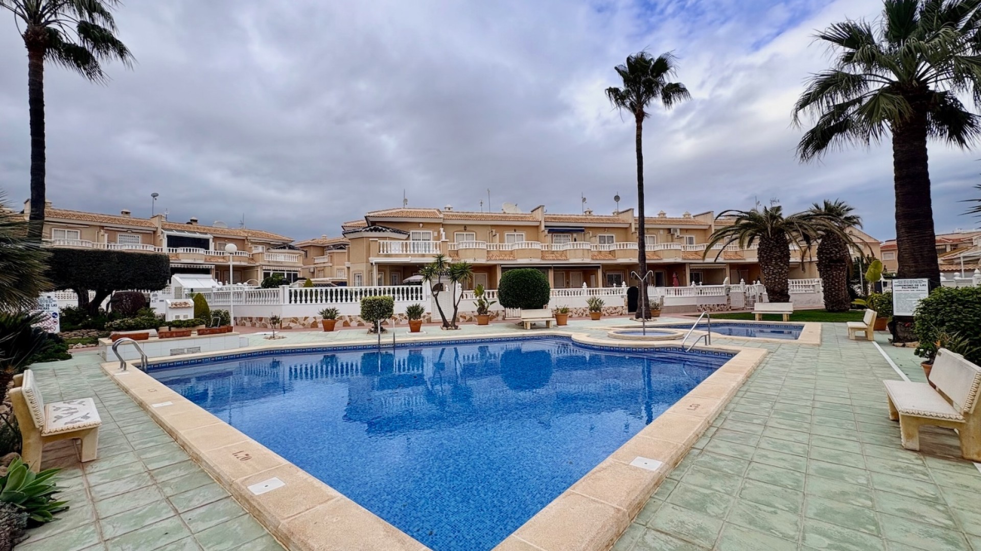 Sale - Town house -
Rojales - Ciudad Quesada