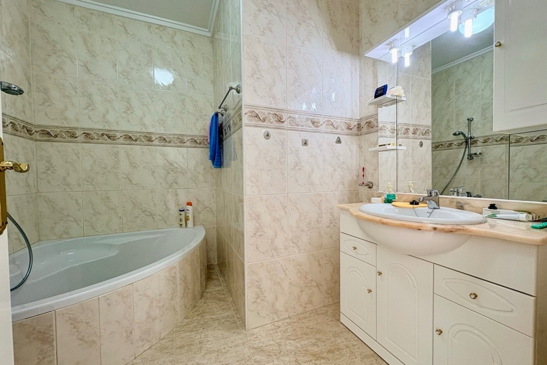 Sale - Town house -
Rojales - Inland