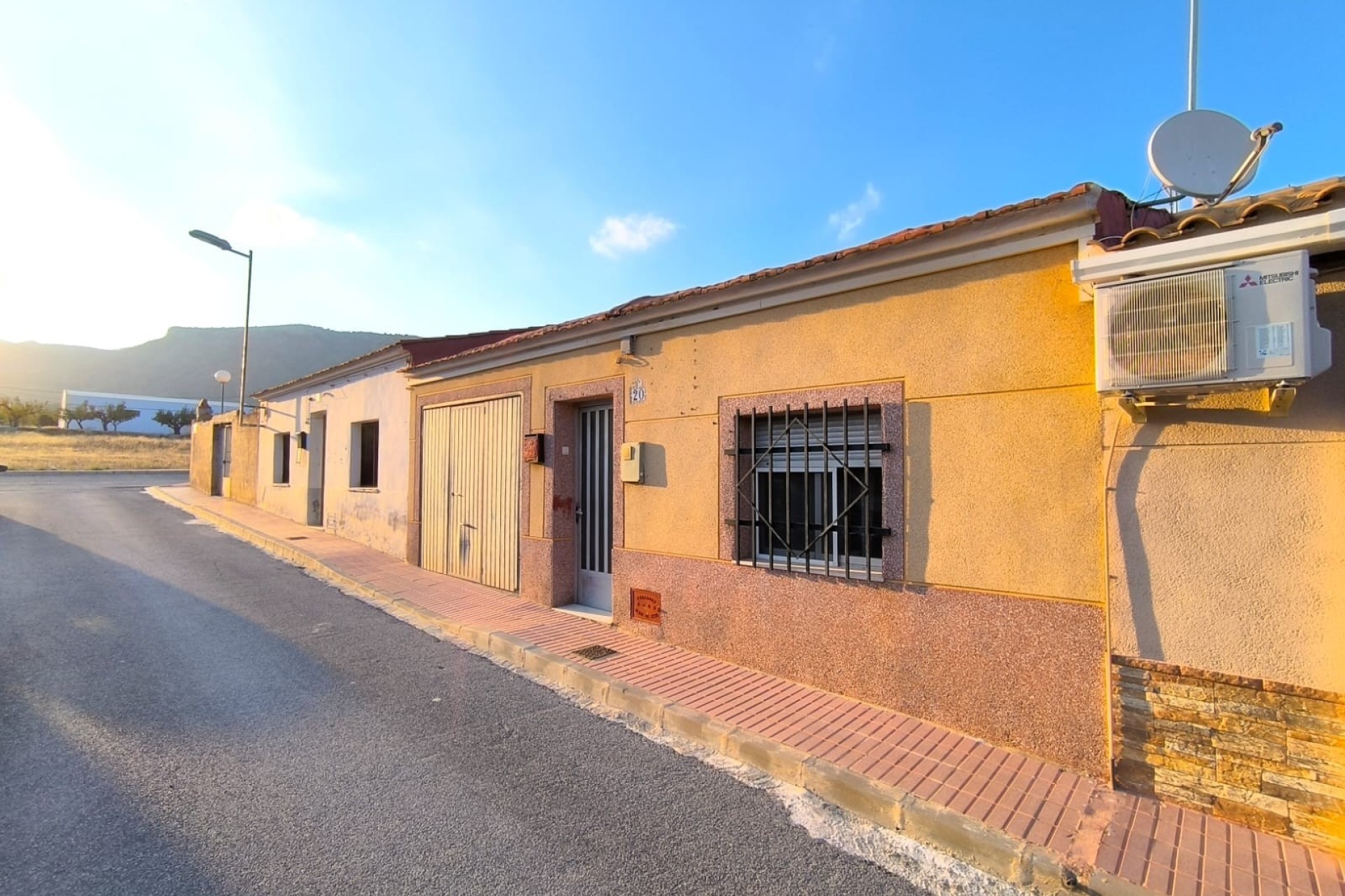 Sale - Town house -
Salinas - Inland