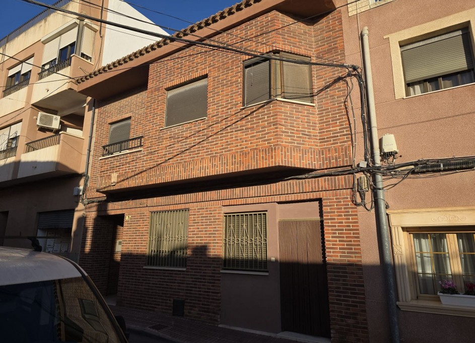 Sale - Town house -
Salinas