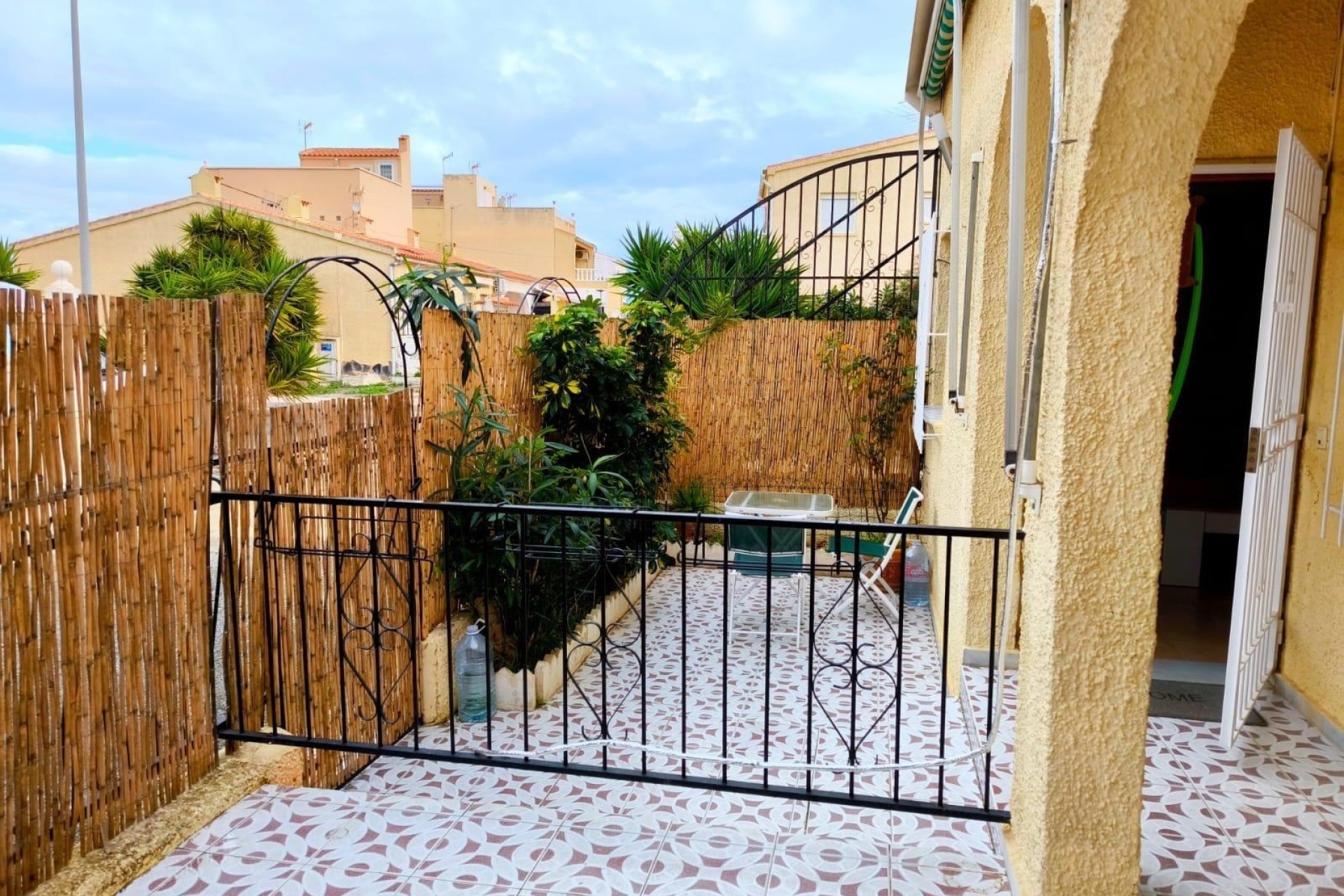 Sale - Town house -
San Fulgencio - La Marina - Urb. La Marina