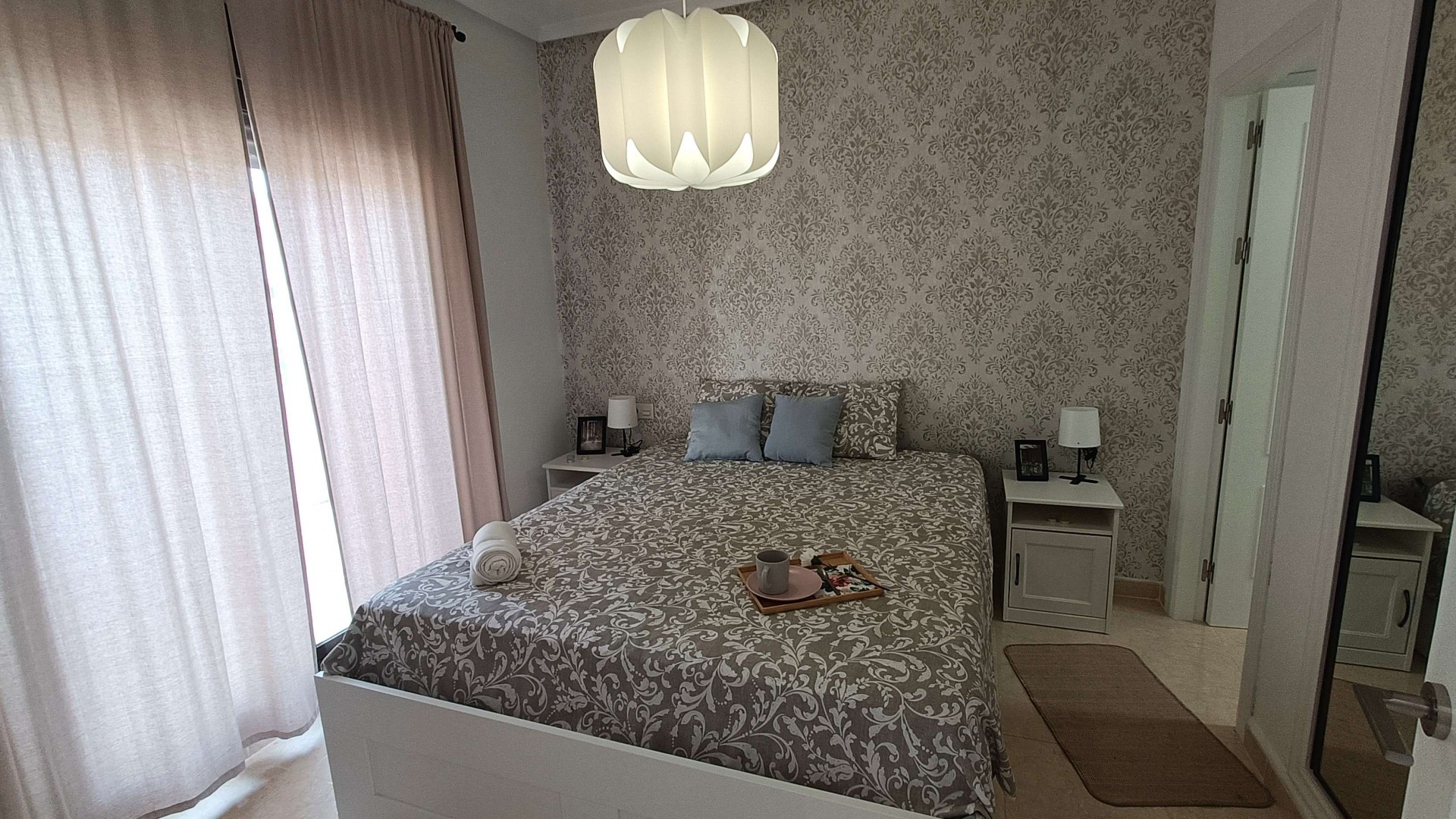 Sale - Town house -
San Miguel de Salinas - Ciudad de las comunicaciones